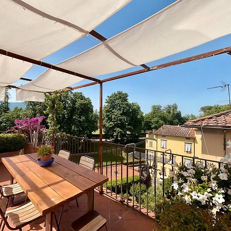 Appartement La Terrazza Di Sofia à Lucques Extérieur photo